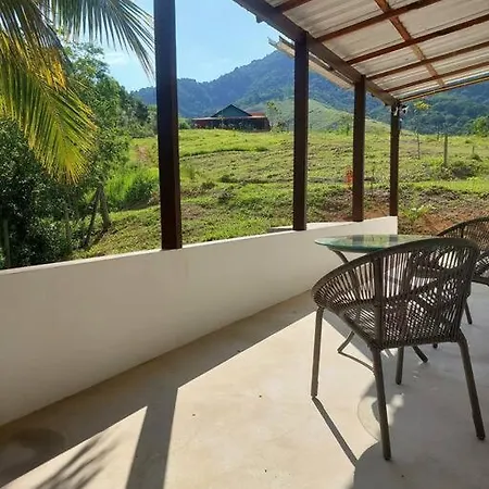 Loft Com Piscina Natural Em Cachoeiras De Macacu Exterior photo